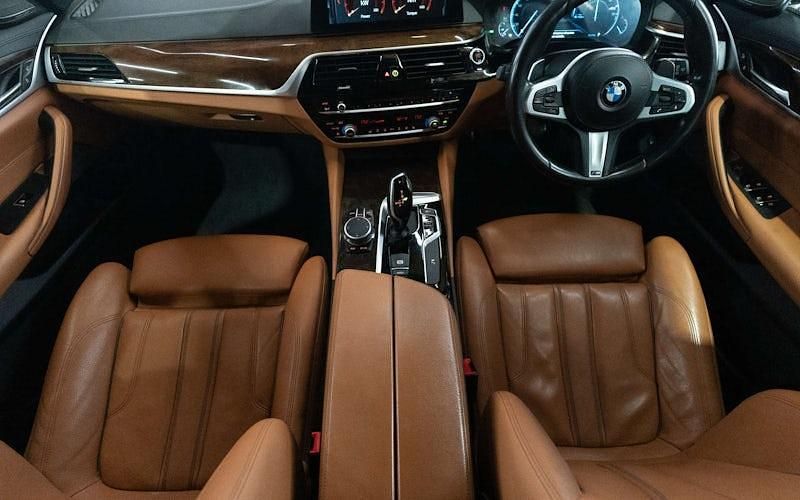 Used BMW 530 M Sport 265 HP (194 kW) 2019 Grey Estate