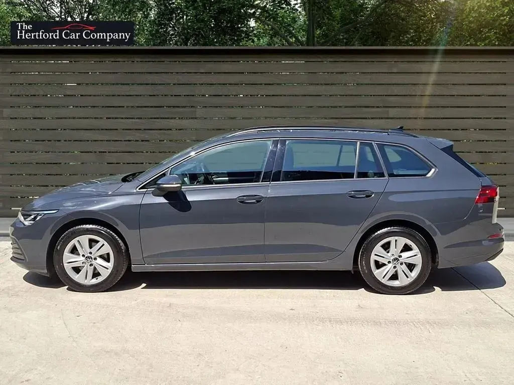 Used VW Golf VIII S 110 HP (80 kW) 2022 Grey Estate