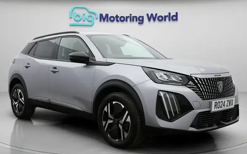 Used Peugeot 2008 Allure 131 HP (96 kW) 2024 SUV