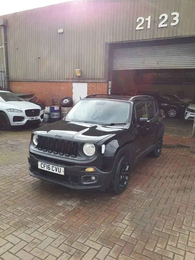 Used Jeep Renegade Longitude 120 HP (88 kW) 2016 Black SUV