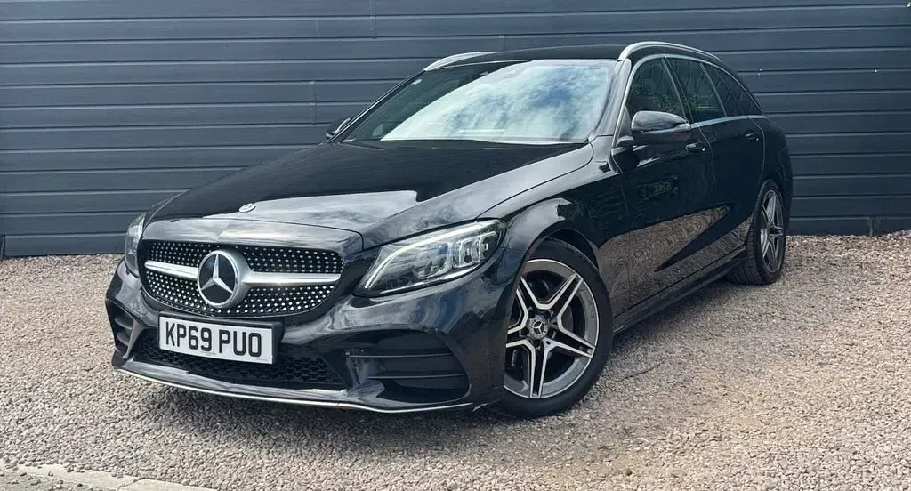 Used Mercedes C220 AMG Line Premium 191 HP (140 kW) 2019 Black Estate
