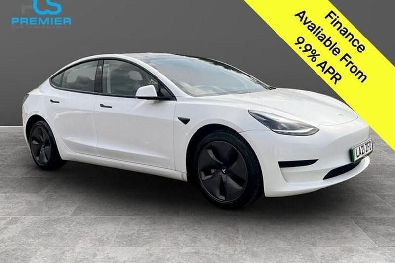 White Used 2021 Tesla Model 3 Standard Range Sedan | £16,795 (Super price) - Image 1/1