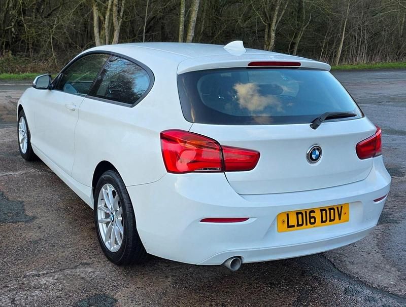 Used BMW 116 Comfort Edition 2016 White Hatchback