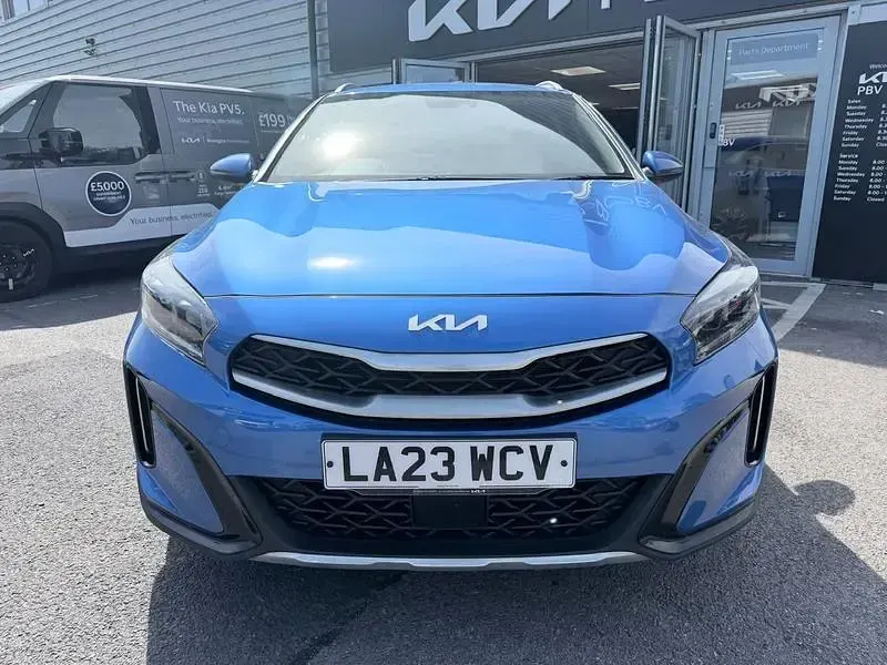 Used Kia XCeed 2023 Blue SUV