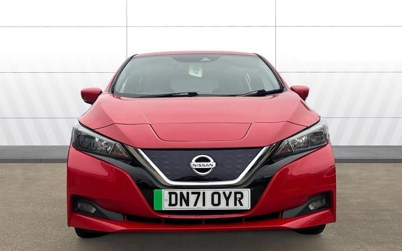 Used Nissan Leaf Acenta 110 kW (150 HP) 2021 Red Hatchback