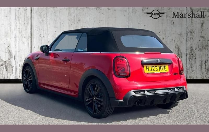 Used Mini Cooper Cabriolet Sport 134 HP (98 kW) 2023 Red Cabriolet