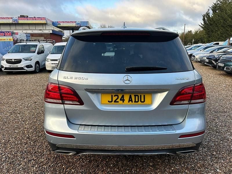 Used Mercedes GLE250 204 HP (150 kW) 2017 Silver Estate
