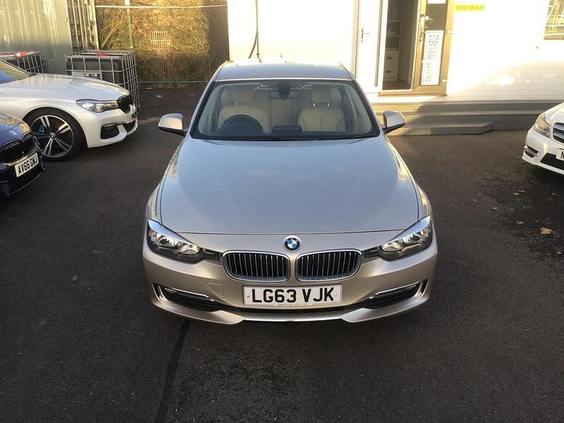Used BMW 320 Luxury Line 2013 Silver Sedan