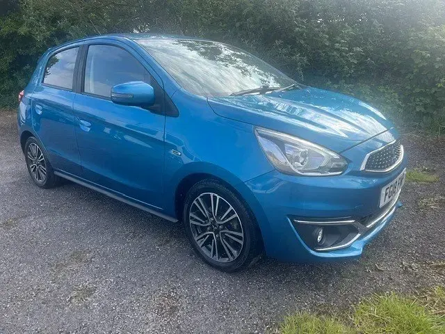 Used Mitsubishi Mirage 78 HP (57 kW) 2018 Blue Hatchback