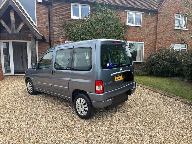 Grey Used 2007 Citroën Berlingo MPV | £3,696 (Fair price) - Image 1/4
