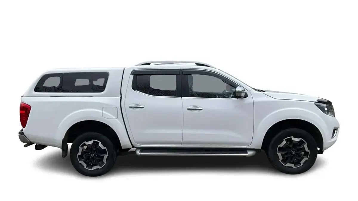 Begagnad Nissan Navara Tekna 190 HK (139 kW) 2021 Vit Pickup