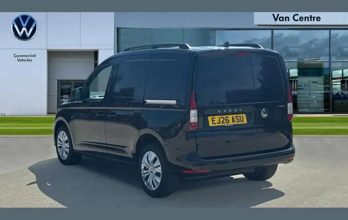 New VW Caddy 113 HP (83 kW) 2026 Black MPV