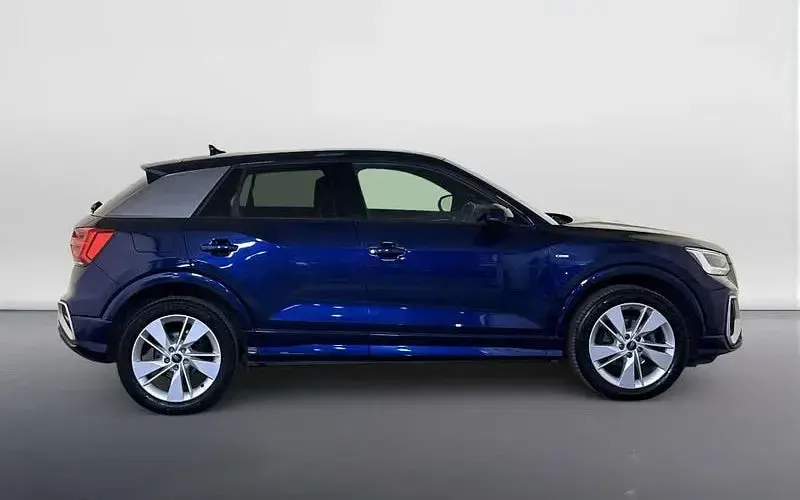 Used Audi Q2 S-Line 150 HP (110 kW) 2023 Blue SUV