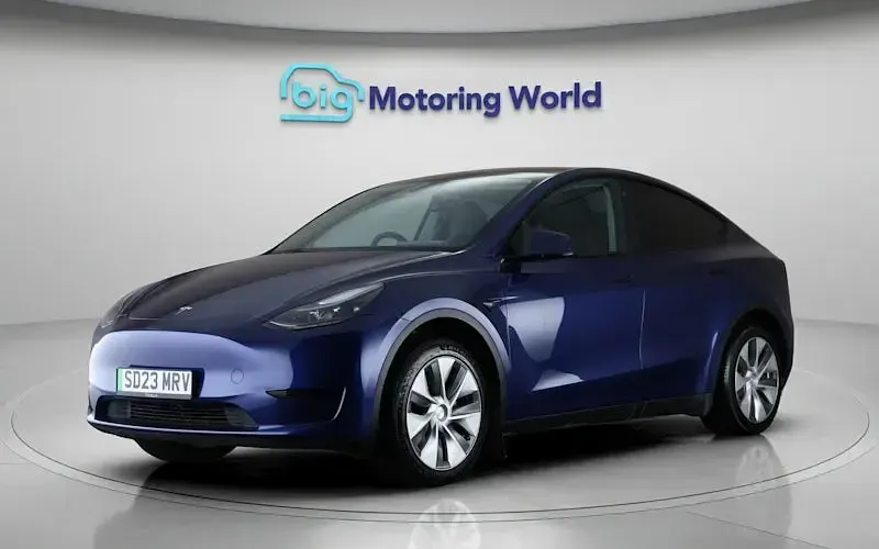 Used Tesla Model Y RWD 254 kW (346 HP) 2023 Blue SUV