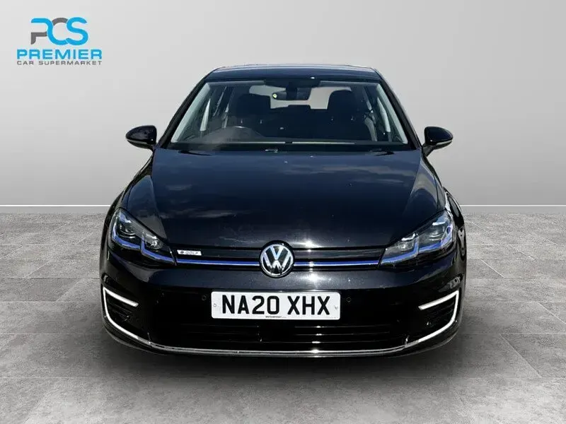 Used VW e-Golf 99 kW (135 HP) 2020 Black Hatchback