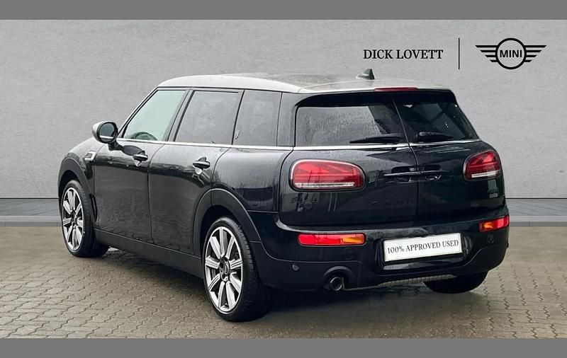 Used Mini Cooper Clubman Exclusive 136 HP (100 kW) 2022 Black Estate