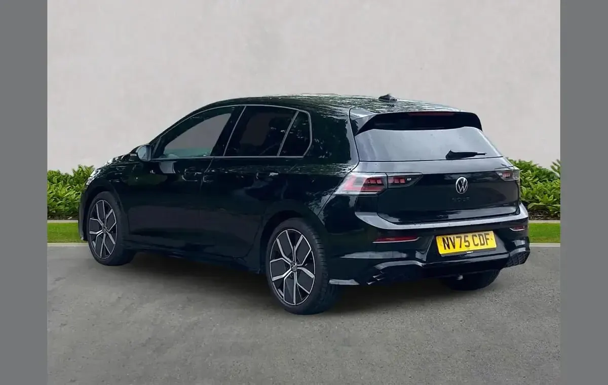 Used VW Golf VIII Black Edition 150 HP (110 kW) 2025 Black Hatchback