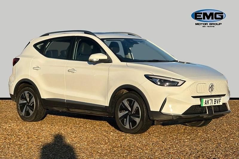 Used MG ZS Trophy 130 kW (177 HP) 2022 White SUV