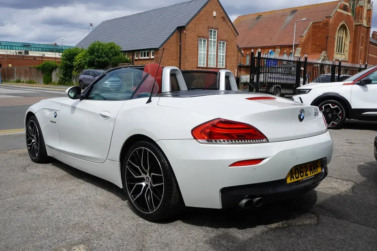 Used BMW Z4 M Sport 2012 White Cabriolet