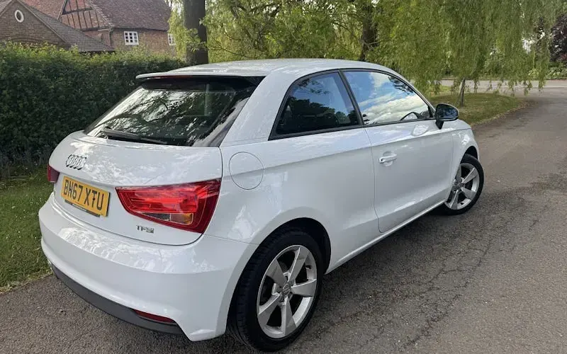 Used Audi A1 Sportback Sport 125 HP (91 kW) 2017 White Hatchback