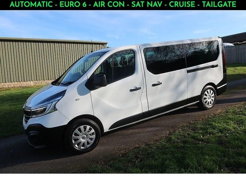 Used Renault Trafic Business 2020 White