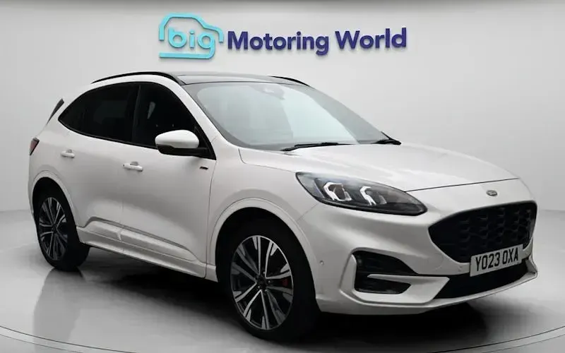 Used Ford Kuga ST-Line X 225 HP (165 kW) 2023 SUV