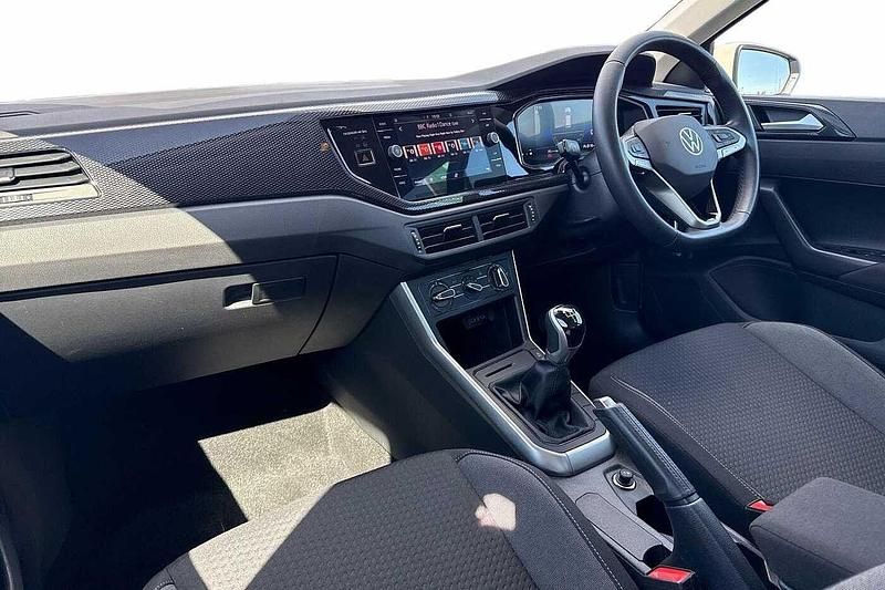 Used VW Polo Life 95 HP (69 kW) 2024 Grey Hatchback