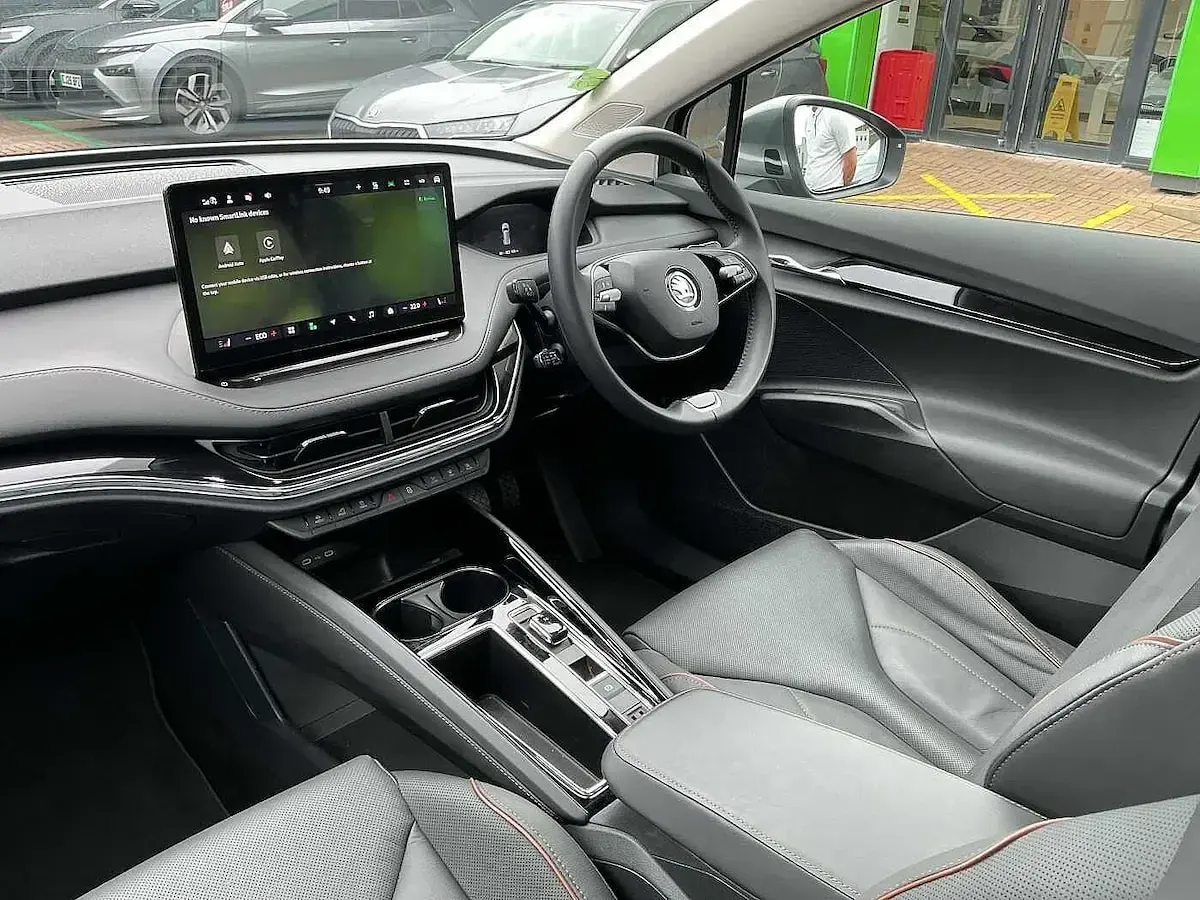 Used Skoda Enyaq iV 154 kW (210 HP) 2024 Graphite grey metallic SUV