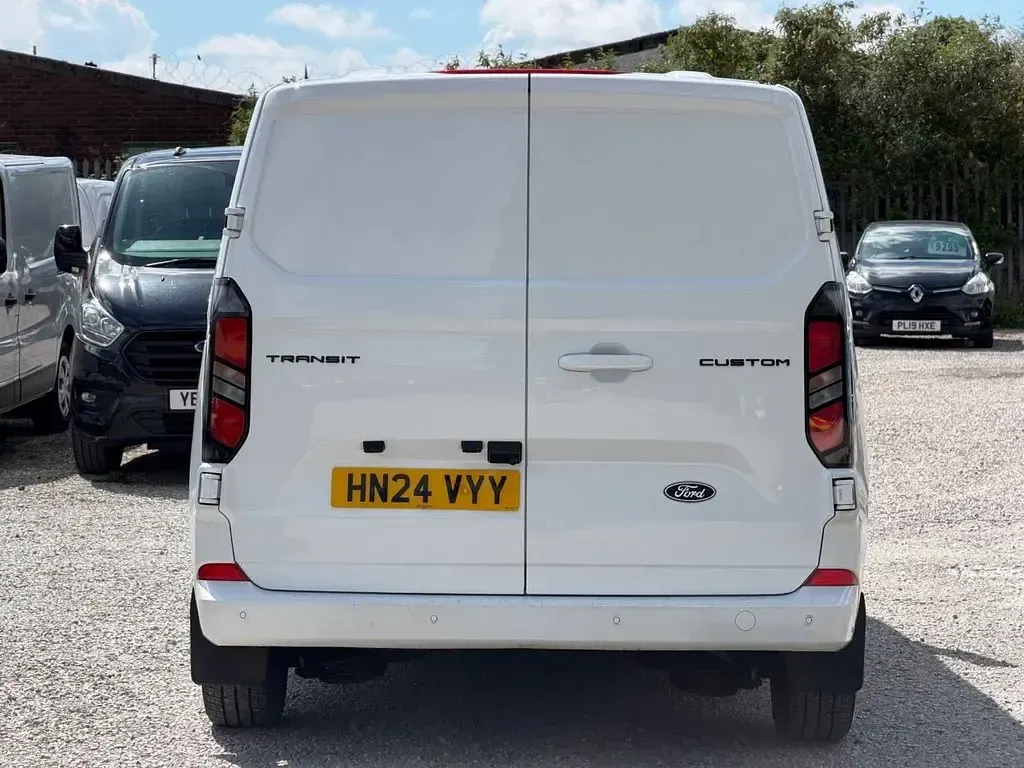 Used Ford Transit Custom Limited 2024 White Van