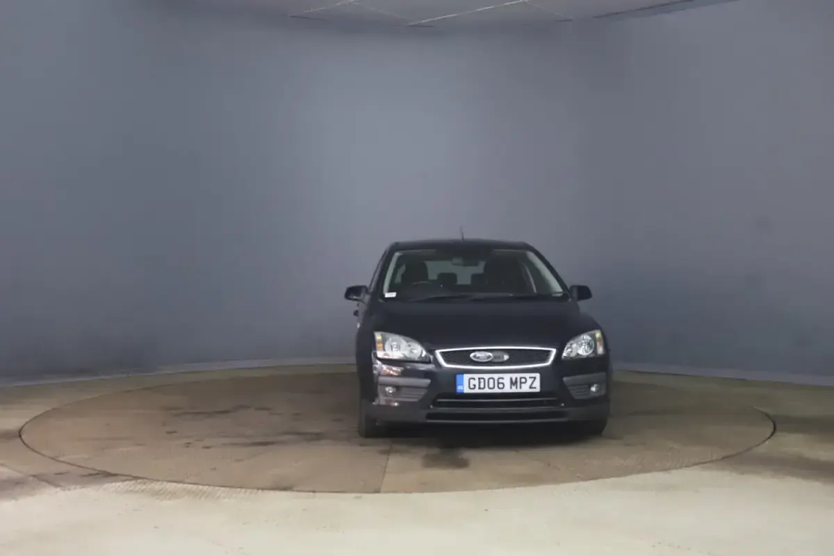 Used Ford Focus Zetec 115 HP (84 kW) 2006 Black Hatchback