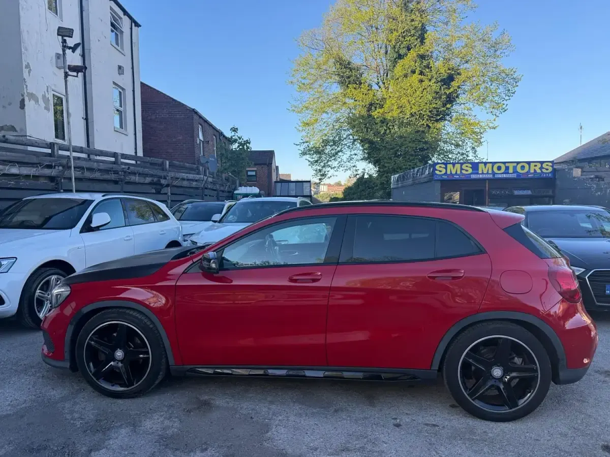 Used Mercedes GLA220 AMG line 170 HP (125 kW) 2014 Red SUV
