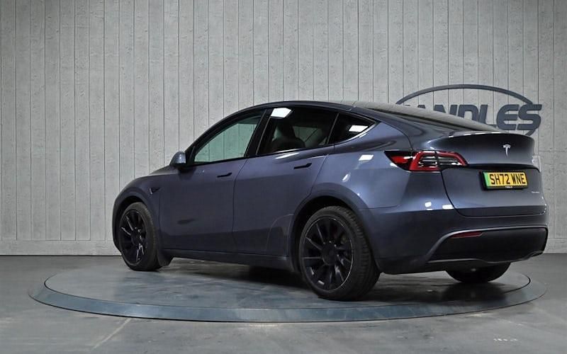 Used Tesla Model Y Long Range AWD 286 kW (389 HP) 2025 SUV