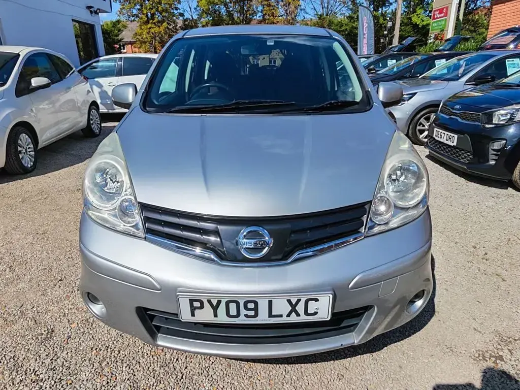 Used Nissan Note Acenta 88 HP (64 kW) 2009 Silver Hatchback