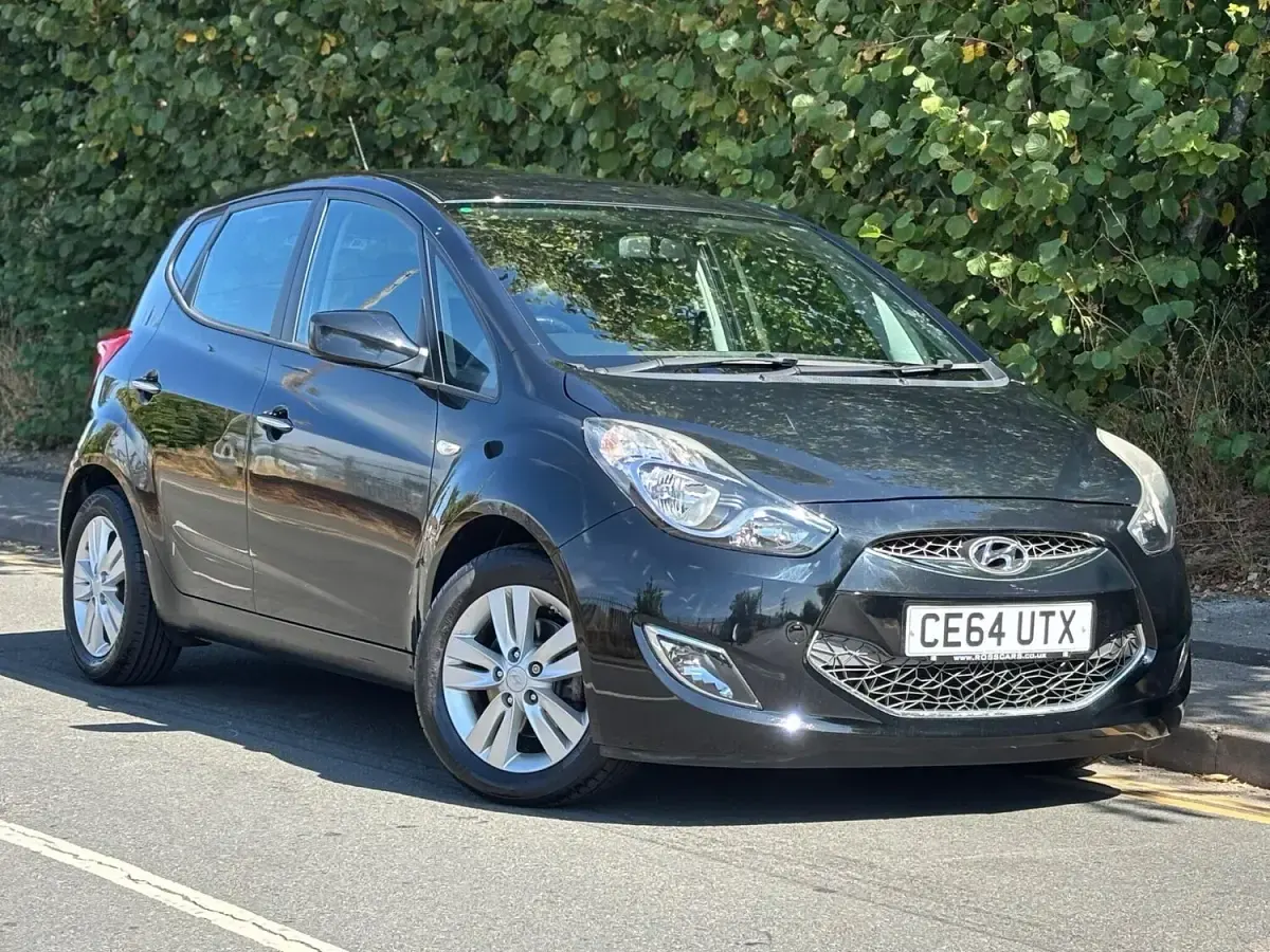 Used Hyundai ix20 Active 123 HP (90 kW) 2014 Black Hatchback