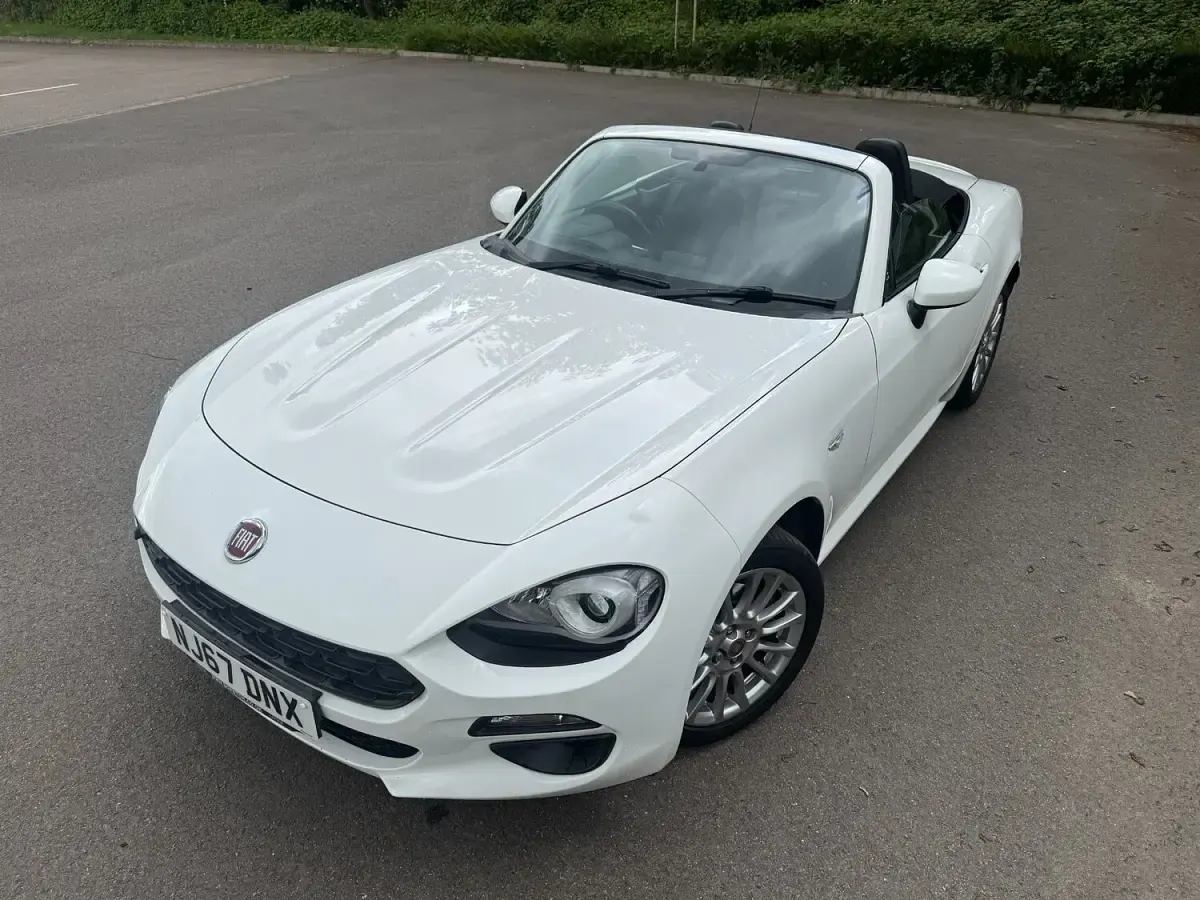 Used Fiat 124 Spider Classica 140 HP (102 kW) 2017 White Cabriolet
