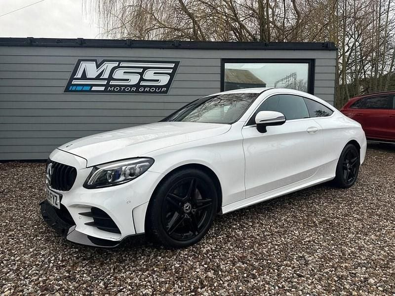 Used Mercedes C300 AMG Line Premium 245 HP (180 kW) 2019 White Coupe