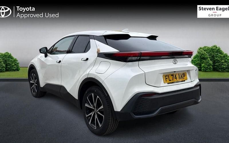 Used Toyota C-HR Design 223 HP (164 kW) 2026 SUV