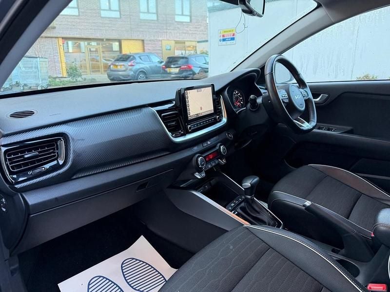 Used Kia Stonic GT-Line S 118 HP (86 kW) 2023 Grey SUV