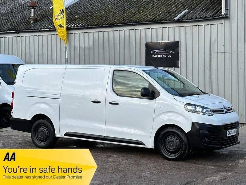 White Used 2021 Citroën Dispatch MPV | £11,490 (Good price) - Image 1/2