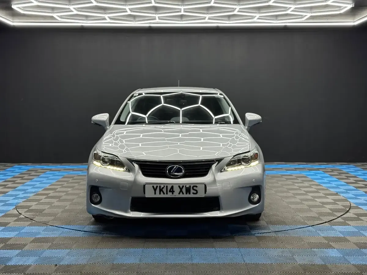 Used Lexus CT200h 2014 Silver Hatchback