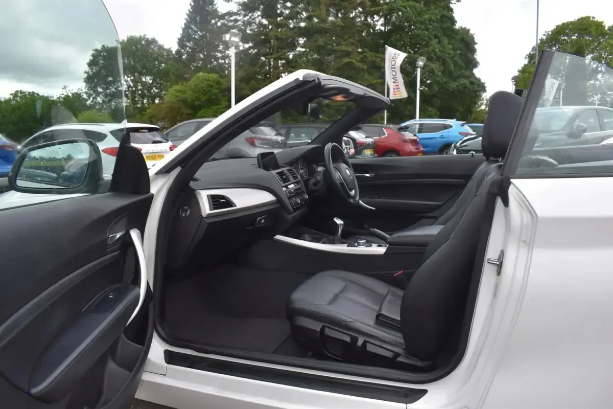 Used BMW 218 Comfort Edition 2015 White Cabriolet