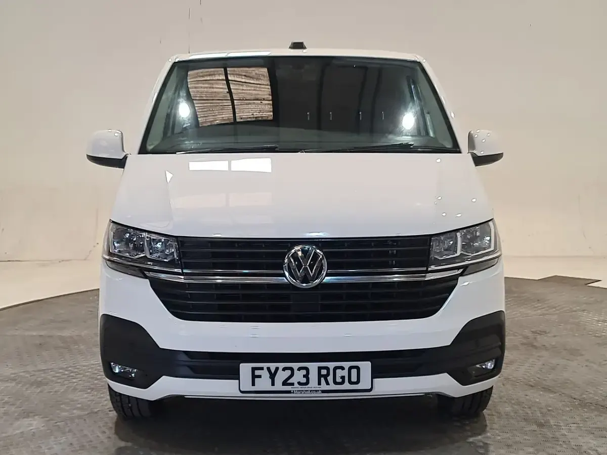 Used VW Transporter Highline 150 HP (110 kW) 2023 White Van