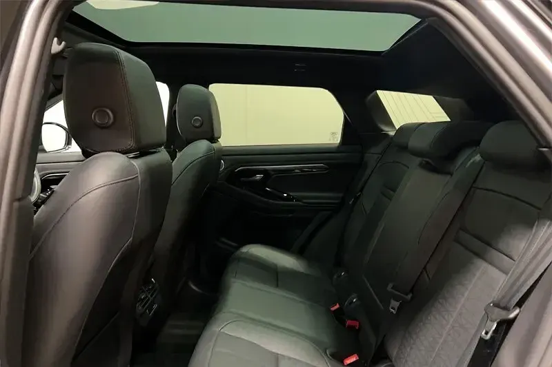 Used Land Rover Range Rover evoque HSE Dynamic 204 HP (150 kW) 2022 Grey SUV