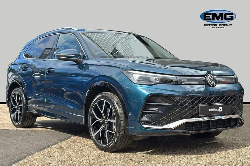 Blue Used 2025 VW Tiguan R-line SUV | £34,530 (A bit pricey) - Image 1/3