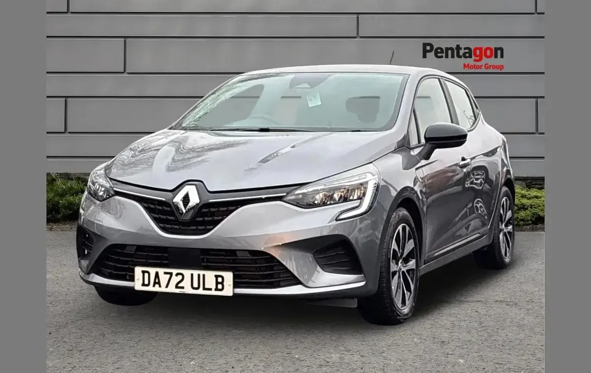 Used Renault Clio Evolution 143 HP (105 kW) 2022 Grey Hatchback