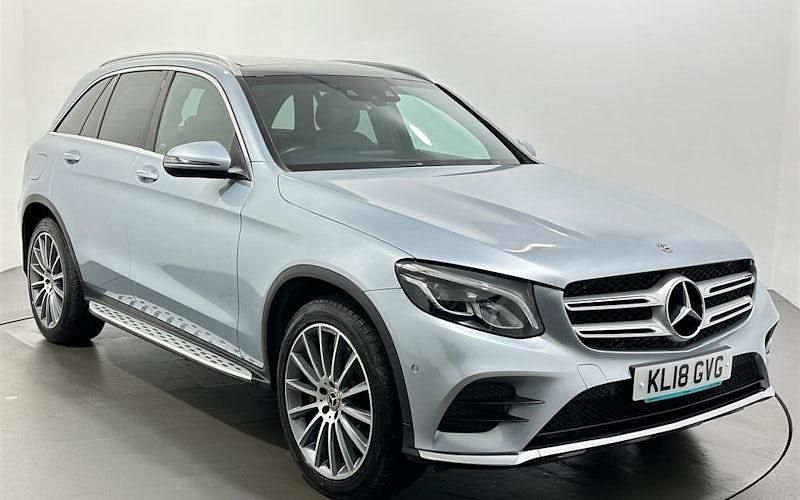 Used Mercedes GLC250 AMG Line Premium 204 HP (150 kW) 2018 Silver Estate
