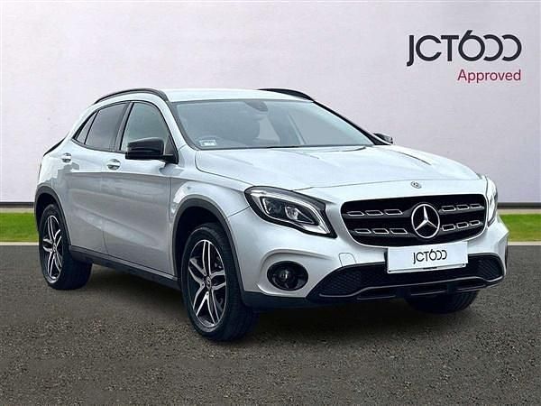 Silver Used 2019 Mercedes GLA180 Urban SUV | £13,250 (Fair price) - Image 1/4