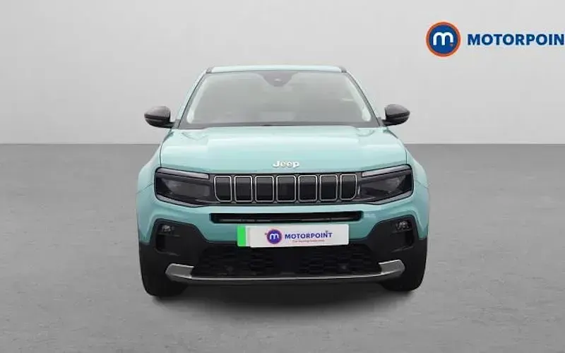 Begagnad Jeep Avenger Summit 114 kW (156 HK) 2024 SUV