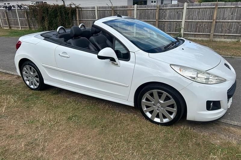 White Used 2009 Peugeot 207 CC GT Cabriolet | £2,295 - Image 1/1