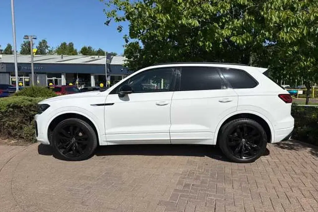 Used VW Touareg 286 HP (210 kW) 2023 SUV